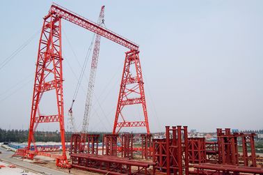 Soemgummi ermüdete Stahlbinder-Art Portalkran mit Laufkatze im Rot